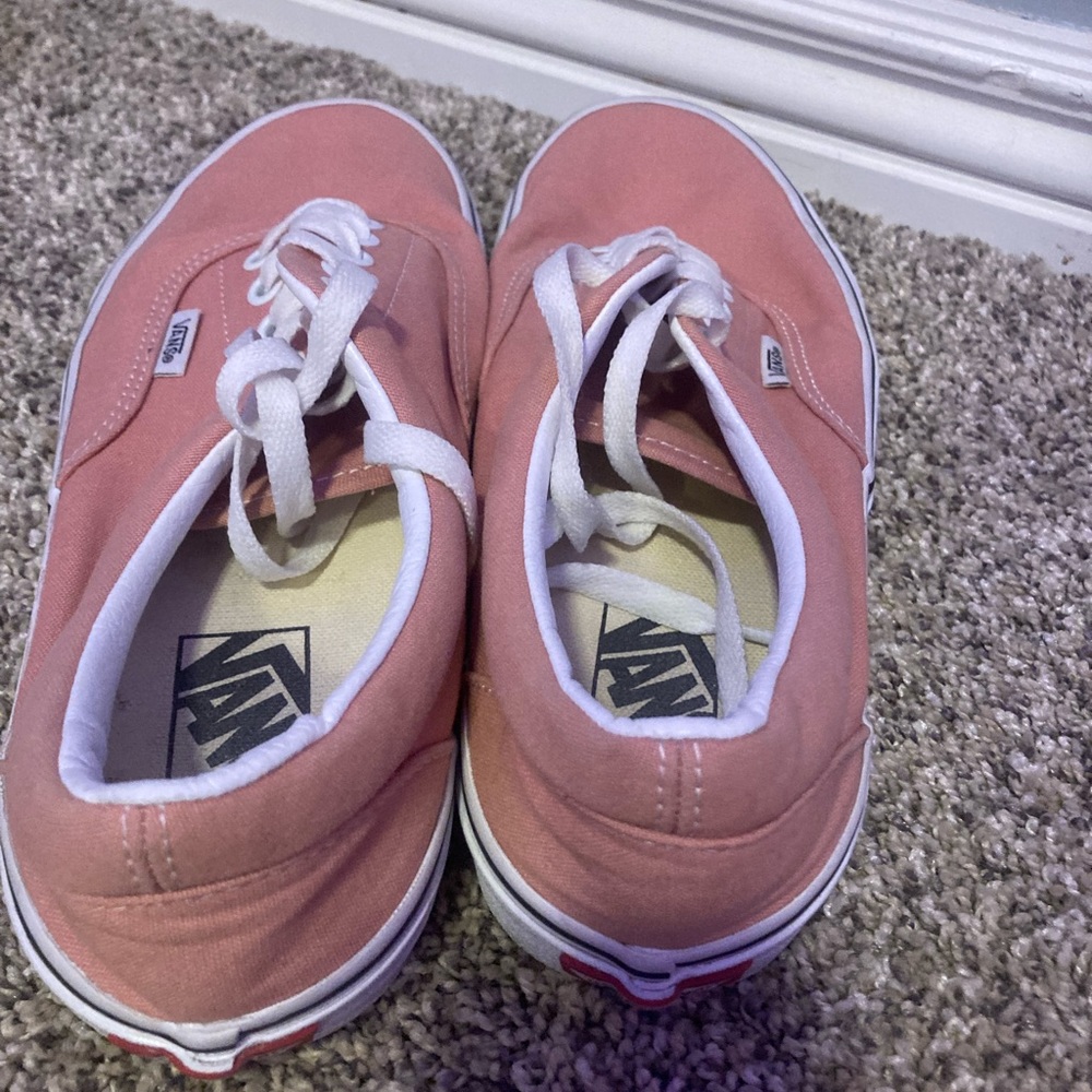 Vans - Picture 3 of 5